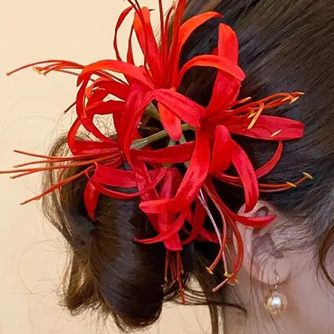 Women Accessories Photos - Delicate Flower Seaside Atmosphere Hair Clip