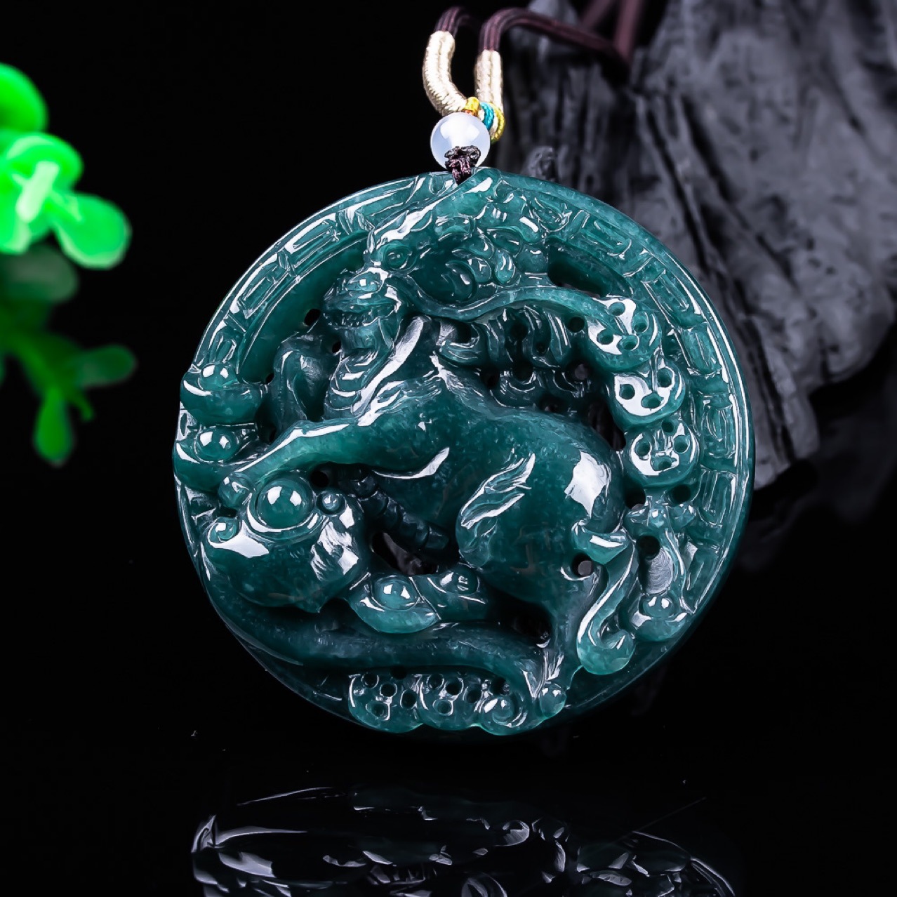 Woman Accessory - Burmese Jadeite Dragon Pendant Gemstone Real