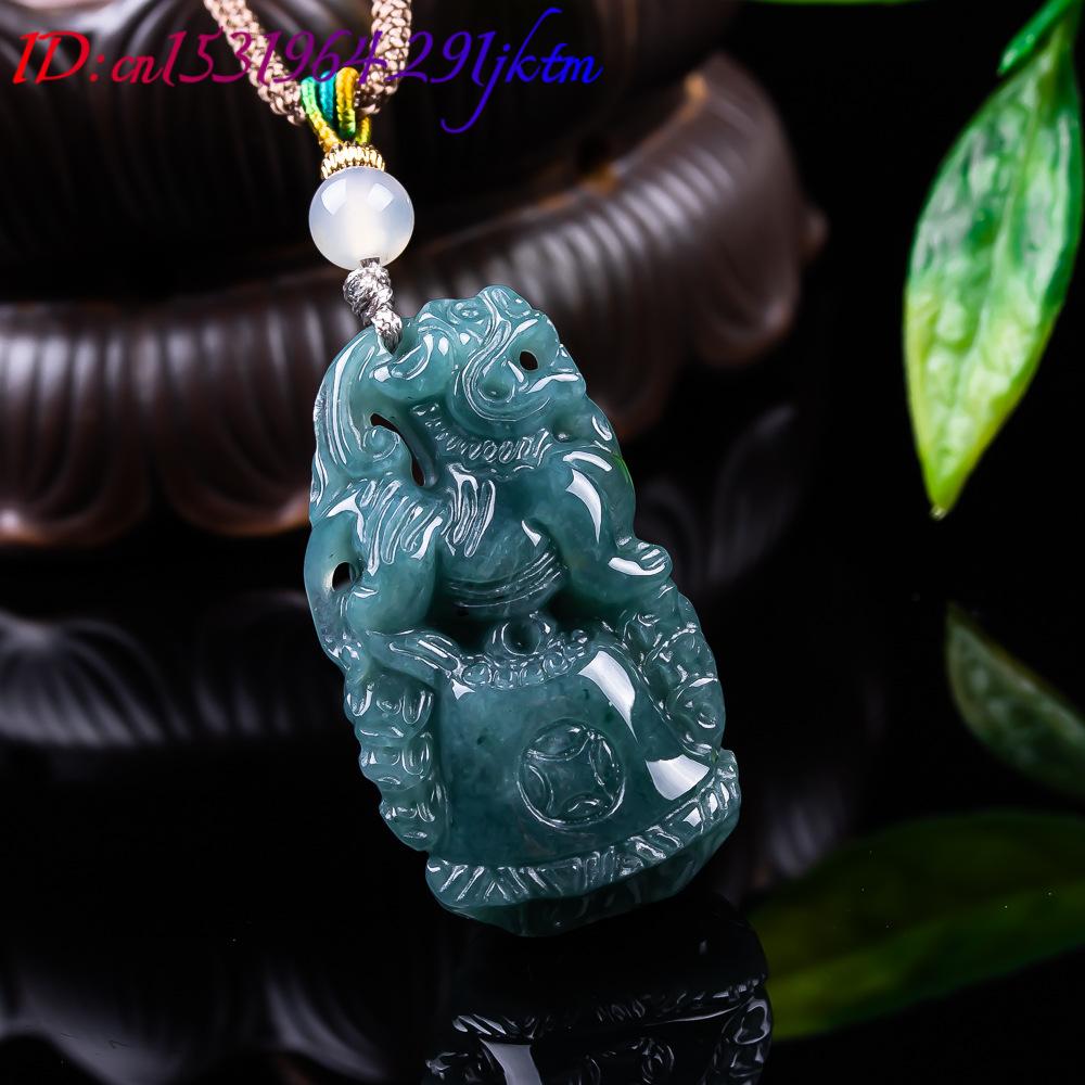 Burmese Jadeite Pixiu Pendant  - огляд і ціна Woman Accessory