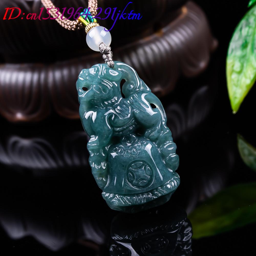 Burmese Jadeite Pixiu Pendant  - огляд і ціна Woman Accessory