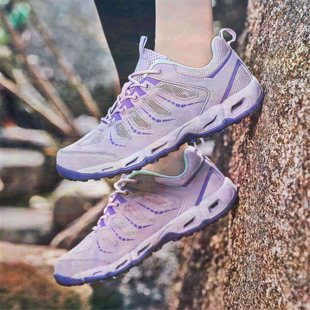 Sumer Round Tip Silver Sneaker - огляд і ціна Women'S Accessories Uk